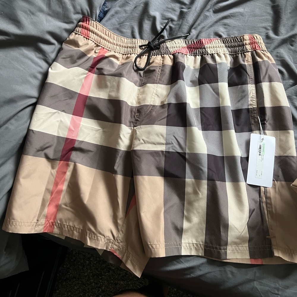 Burberry shorts